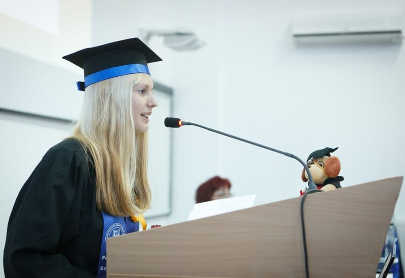 graduation, graduation day, college graduation-2038866.jpg